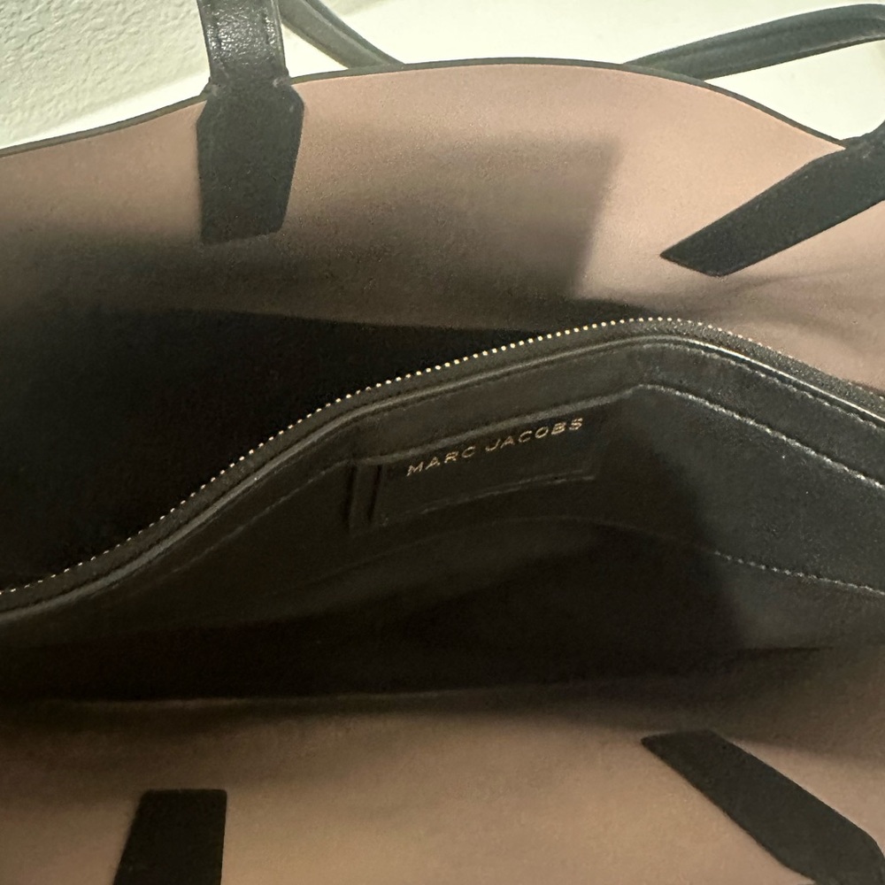 Marc Jacobs The Protege Black Leather Large Tote Laptop Bag - Picture 8 of 14